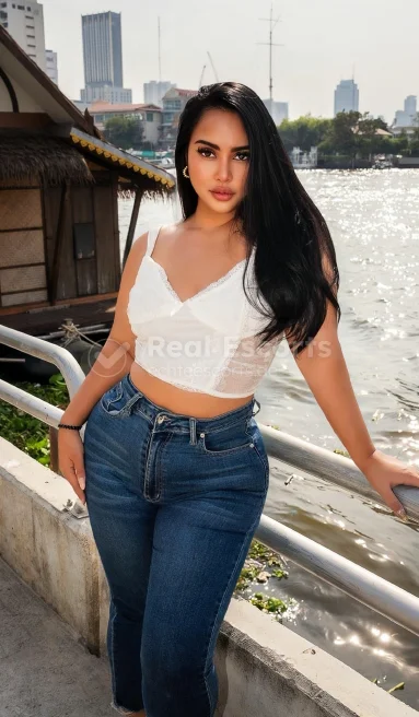 Curvy Charlene